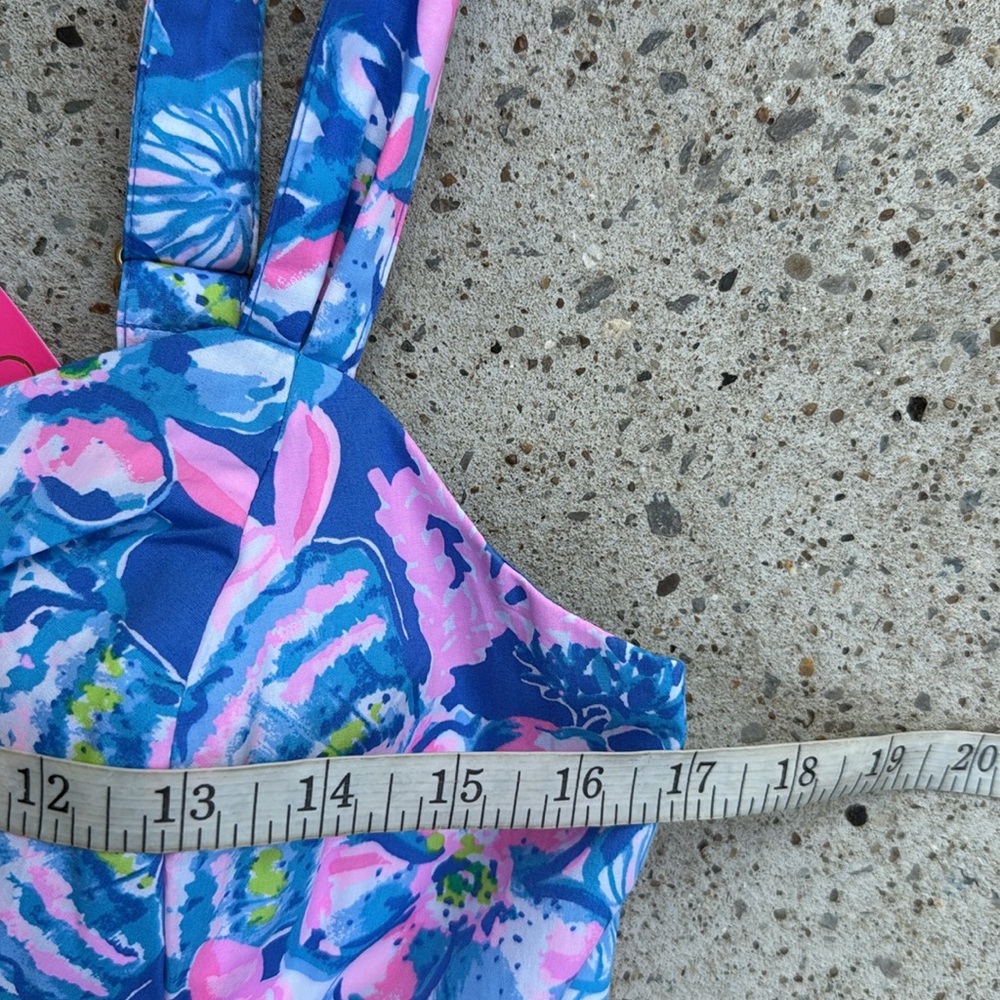 NWT Lilly Pulitzer Rocko Cotton Romper in Blue Tang Sitting Seaside Size 8 - Picture 11 of 16